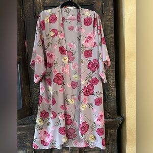 Entro Floral Kimono with Pink and Yellow Accents Medium (can fit OSFM)